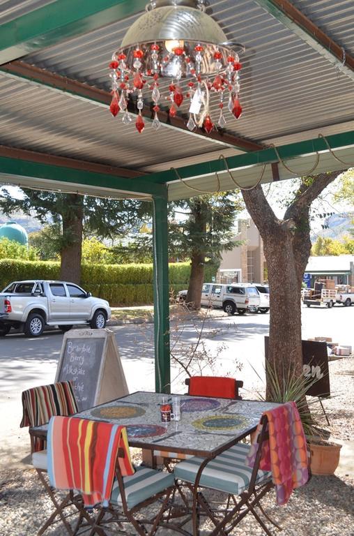 278 On Main Clarens Exterior foto