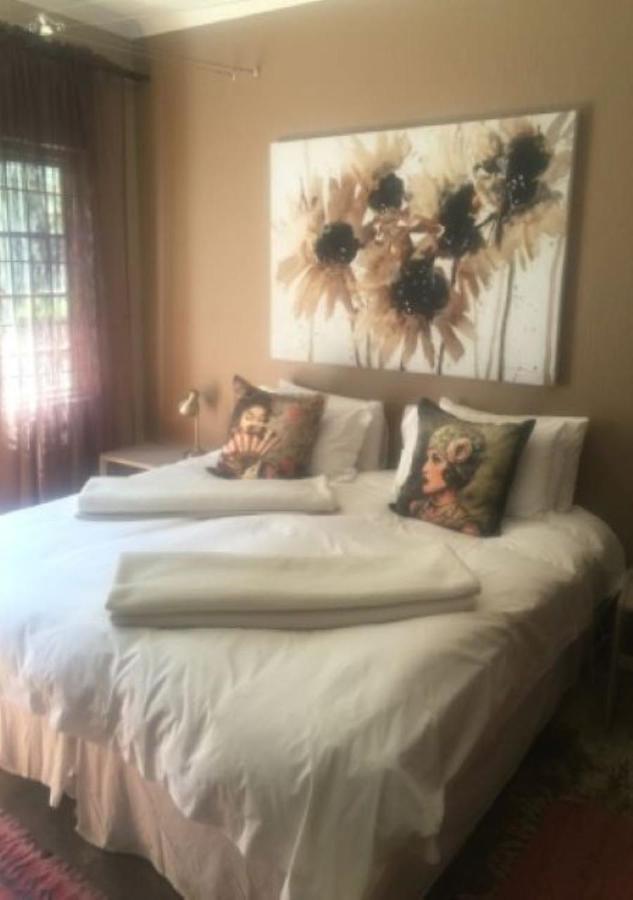 278 On Main Clarens Exterior foto